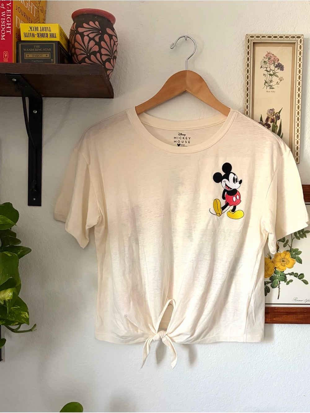 Embroidered Disney Mickey Mouse Cream Tie-Front Cropped Tee - Juniors XL